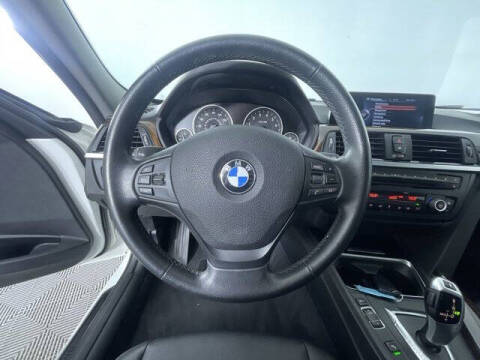 2015 BMW 3 Series 320i xDrive