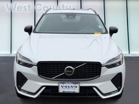 2024 Volvo XC60 B5 Plus Dark Theme