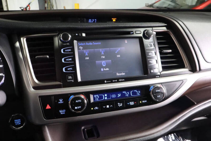 2016 Toyota Highlander