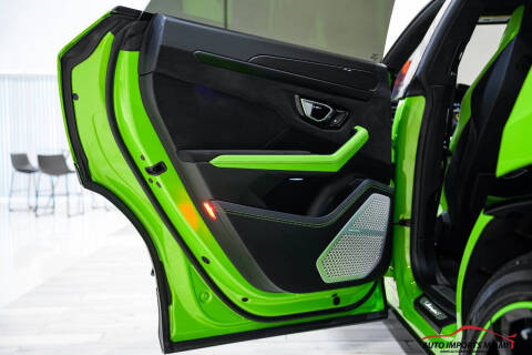 2022 Lamborghini Urus
