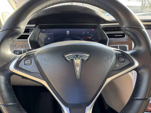 2016 Tesla Model X 75D