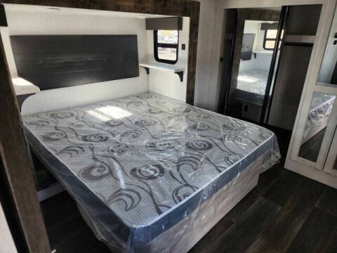 2022 Heartland BIG HORN M37RD