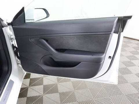 2018 Tesla Model 3 Mid Range