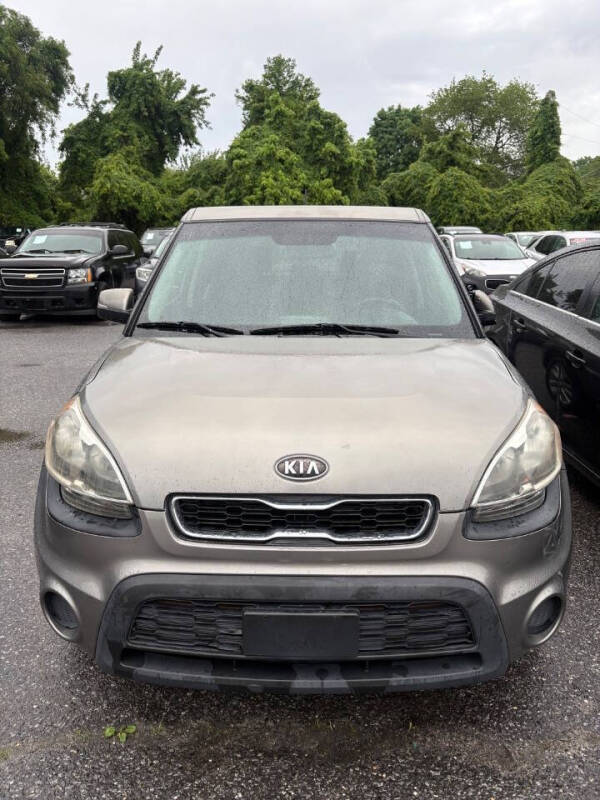2012 Kia Soul +