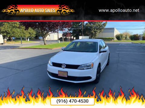 2014 Volkswagen Jetta for sale at APOLLO AUTO SALES in Sacramento CA