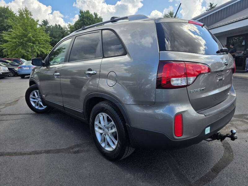 2015 Kia Sorento LX