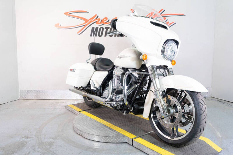 2015 Harley-Davidson Street Glide Special