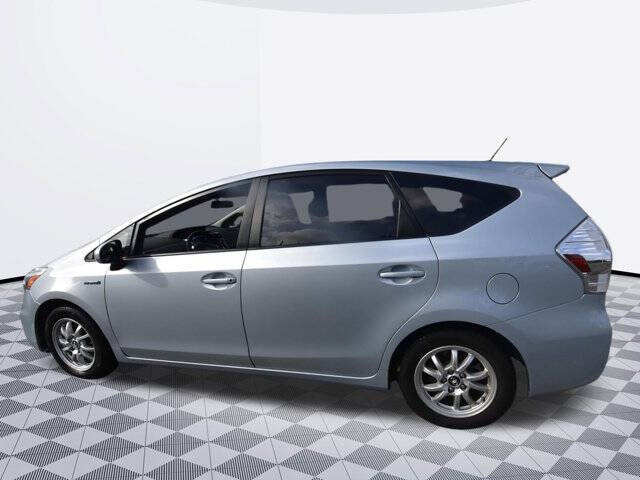 2012 Toyota Prius v Three