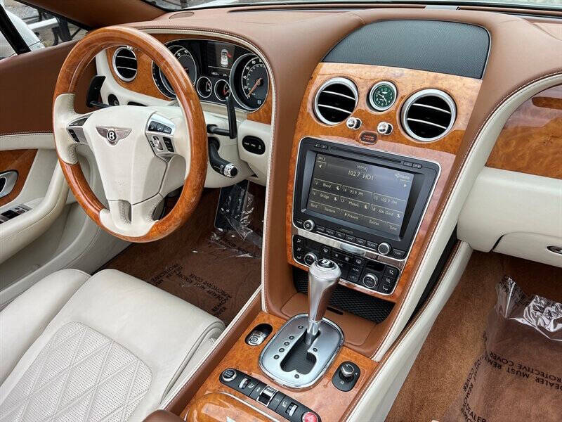 2013 Bentley Continental 17