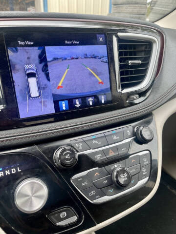 2017 Chrysler Pacifica Limited