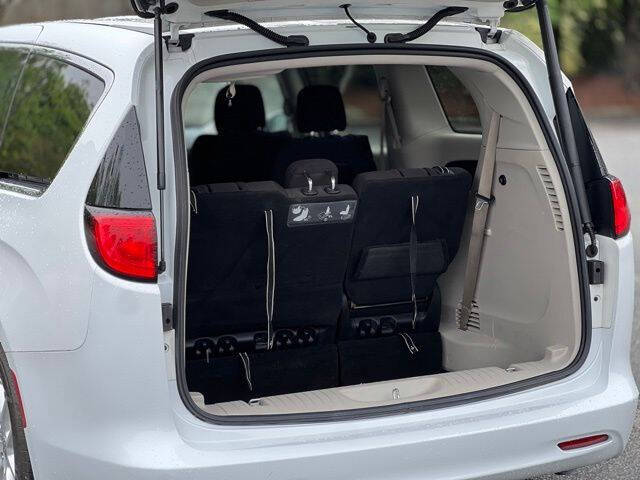 2017 Chrysler Pacifica Touring