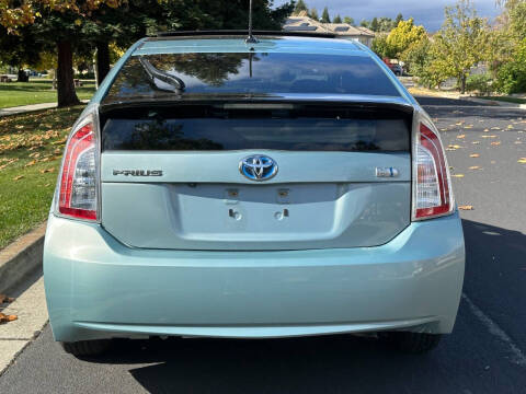 2014 Toyota Prius Four