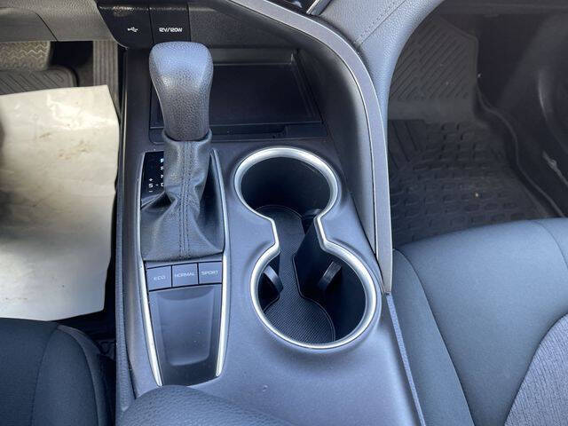 2023 Toyota Camry LE