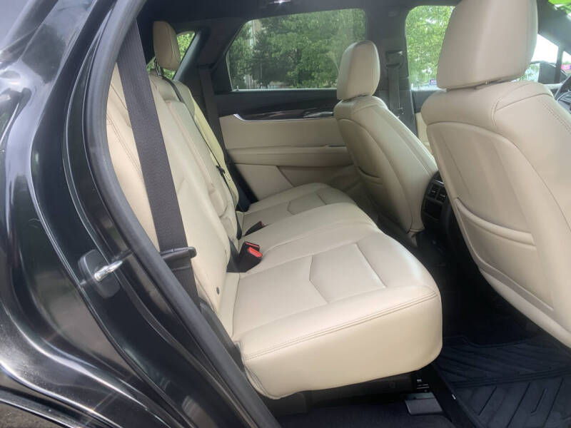 2017 Cadillac XT5