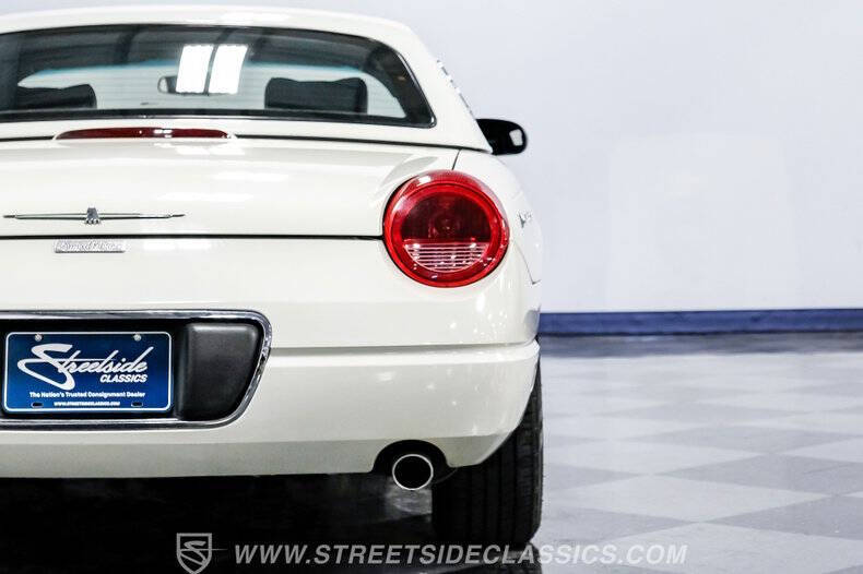 2002 Ford Thunderbird Deluxe