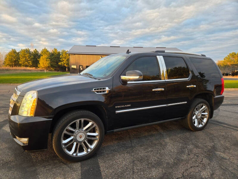 2013 Cadillac Escalade Platinum Edition