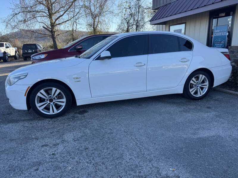2010 BMW 5 Series 528i