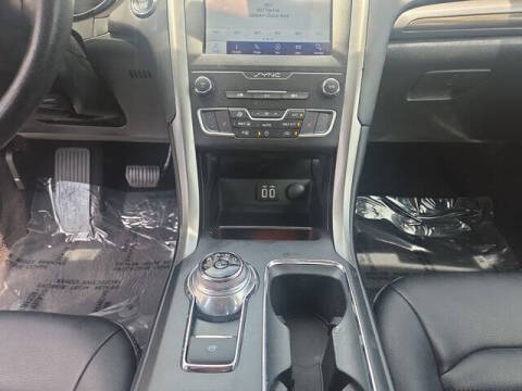 2020 Ford Fusion SEL