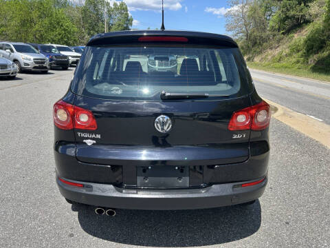 2011 Volkswagen Tiguan S