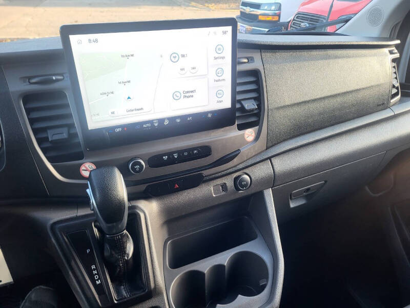 2022 Ford Transit 350 XLT