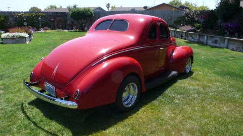 1939 Ford Deluxe