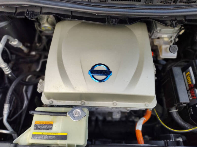 2015 Nissan LEAF S