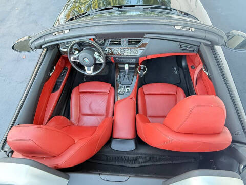 2011 BMW Z4 sDrive30i