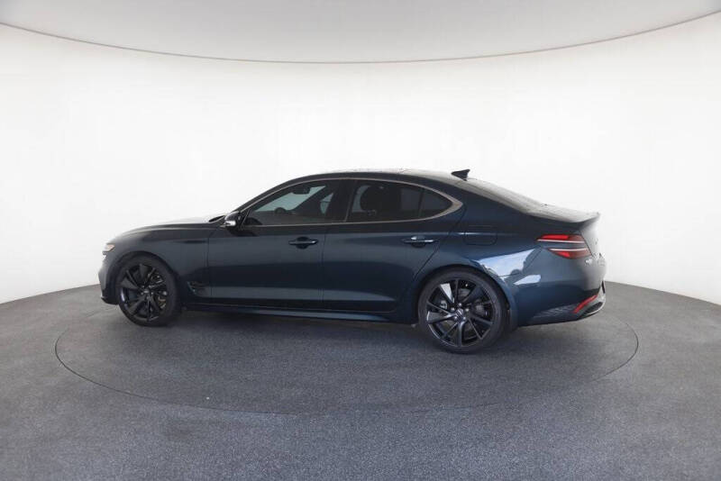 2023 Genesis G70