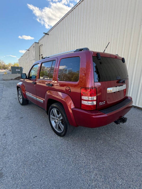 2012 Jeep Liberty Limited Jet Edition - Photo 3