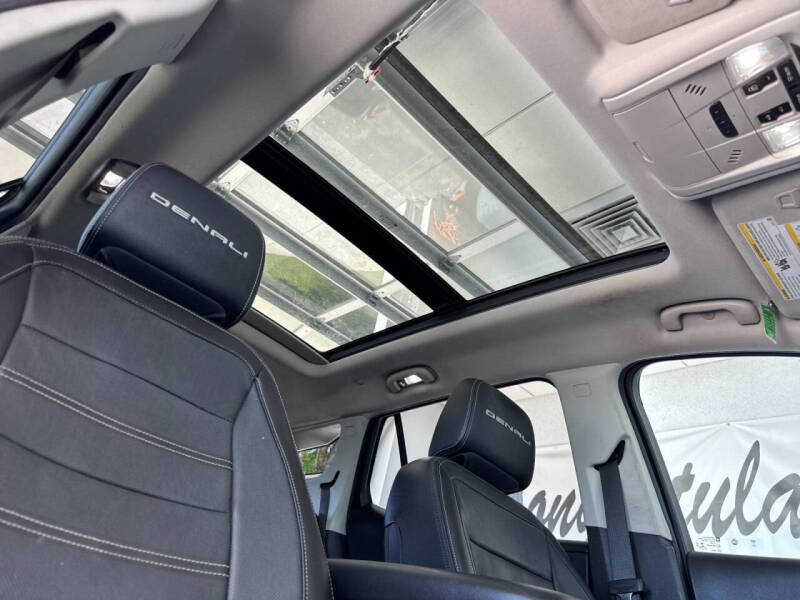 2022 GMC Terrain Denali