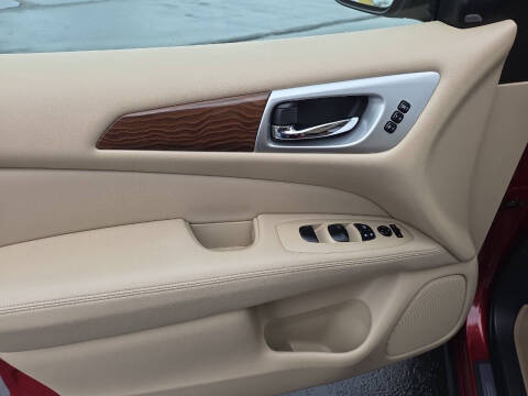 2019 Nissan Pathfinder Platinum