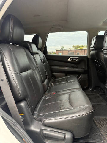 2013 Nissan Pathfinder Platinum