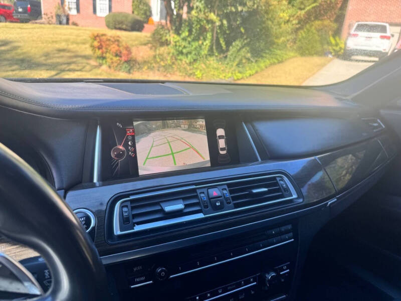 2015 BMW 7 Series 750i