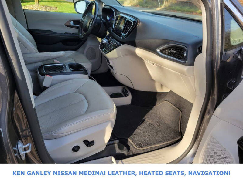 2019 Chrysler Pacifica Touring L Plus