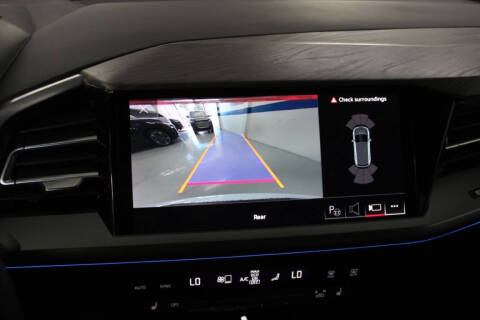 2023 Audi Q4 e-tron quattro Premium Plus 50