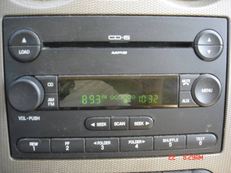 2005 Ford Freestyle SEL - Photo 11