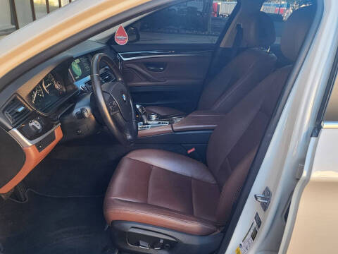 2014 BMW 5 Series 528i