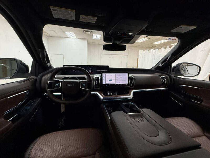 2027 Ford Expedition MAX King Ranch