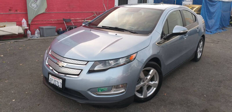 2013 Chevrolet Volt for sale at Clean Cars Cali in Pasadena CA