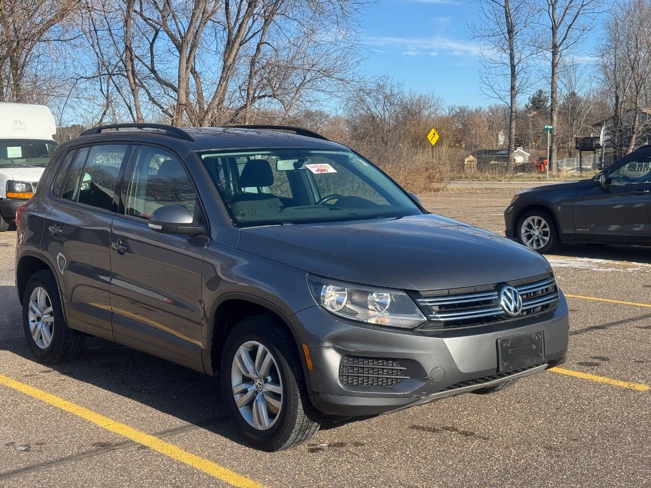 2015 Volkswagen Tiguan for sale at LUXURY IMPORTS AUTO SALES INC in Ham Lake, MN