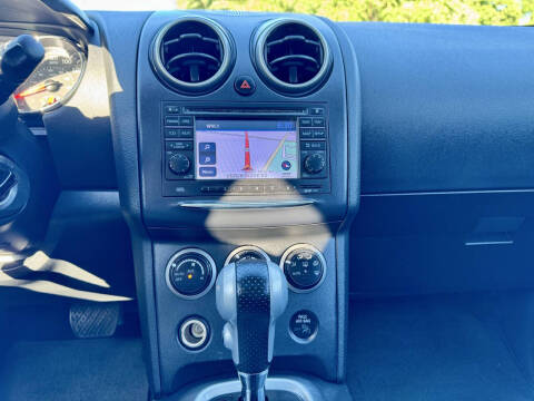 2011 Nissan Rogue SV