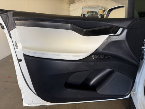 2020 Tesla Model X Performance