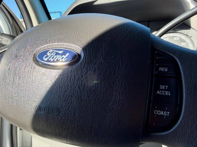 2012 Ford E-Series E-250