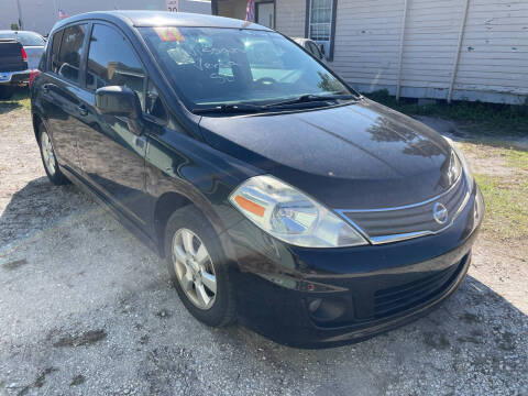 2011 Nissan Versa 1.8 SL
