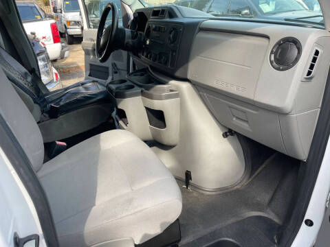 2014 Ford E-Series