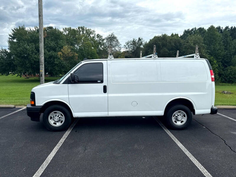 2017 Chevrolet Express 2500