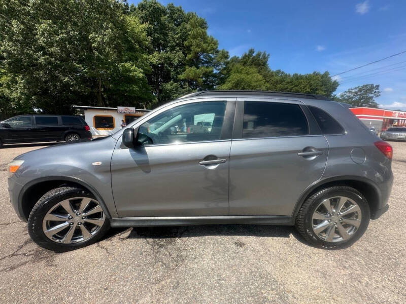 2013 Mitsubishi Outlander Sport LE