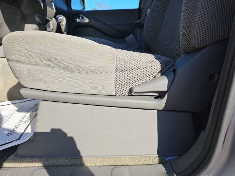 2012 Nissan Frontier S