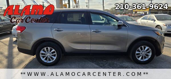 2017 Kia Sorento L