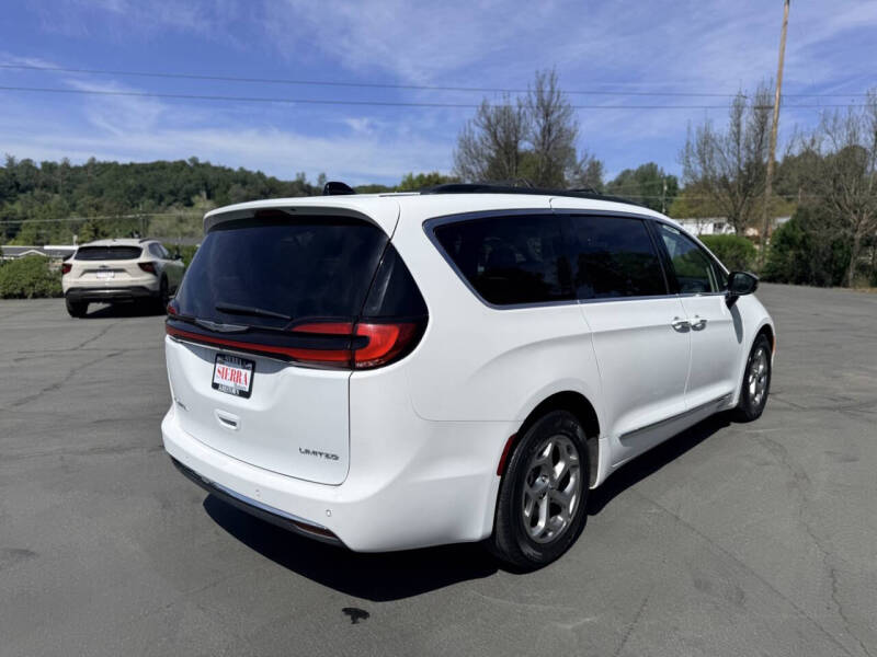 2023 Chrysler Pacifica Limited